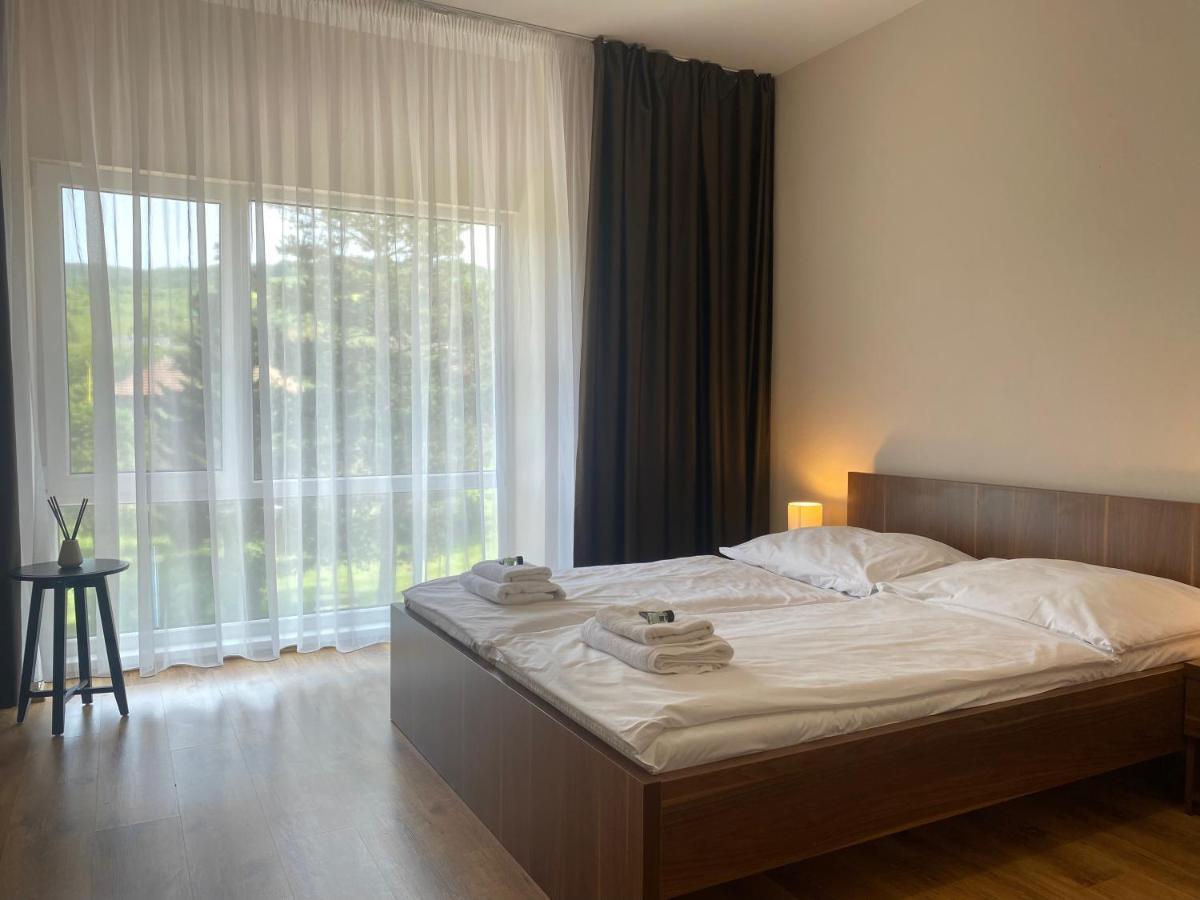 Hotel Aréna Brumov Buitenkant foto