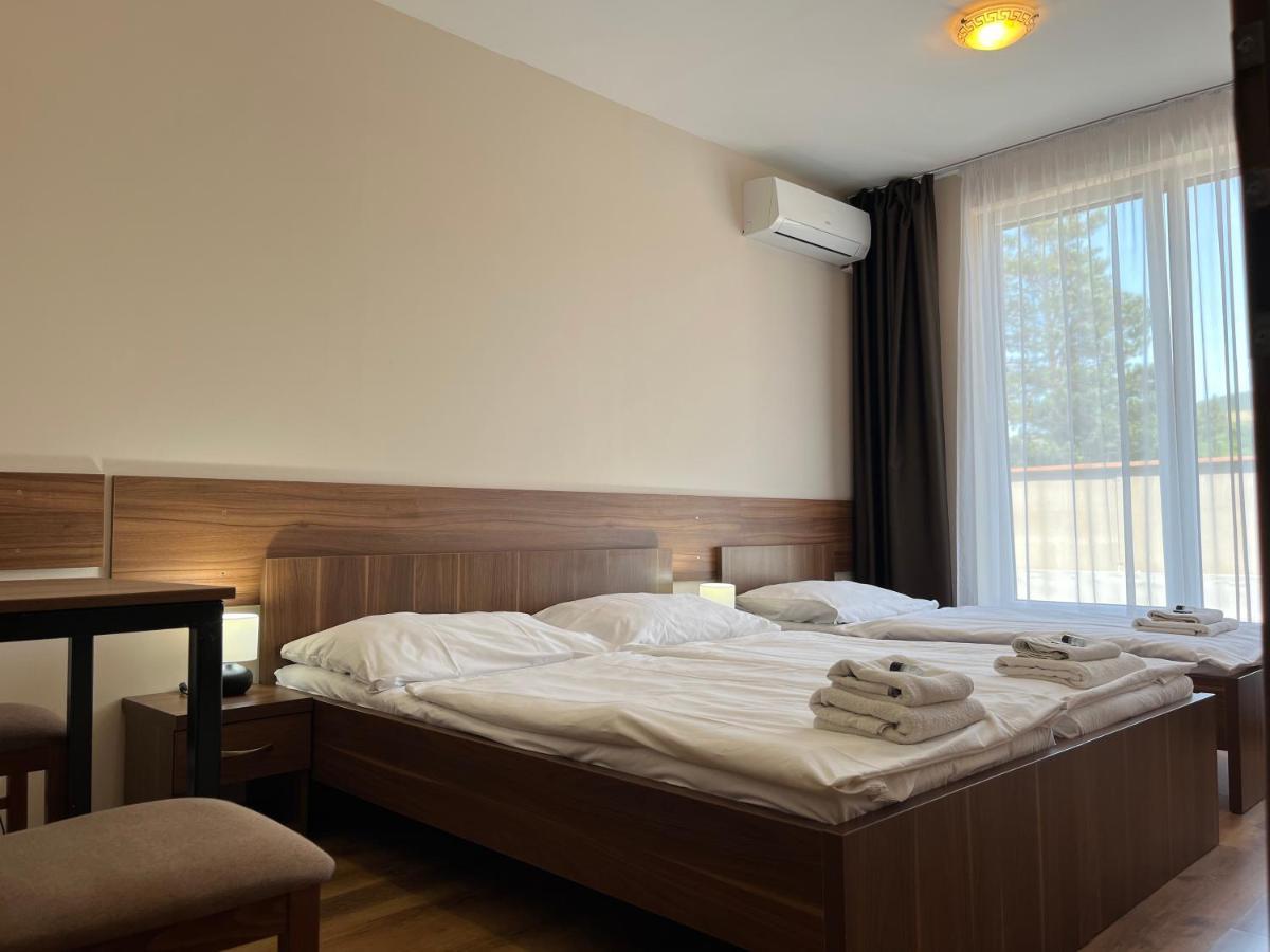 Hotel Aréna Brumov Buitenkant foto